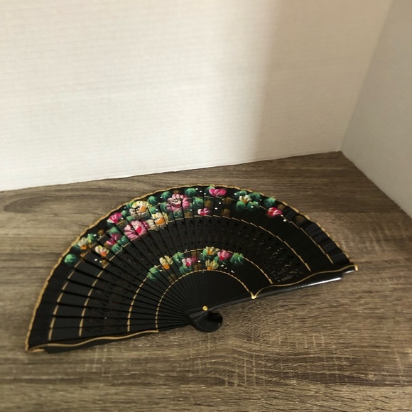 Elegant Black Floral Hand Painted Fan - Picture 2 of 9